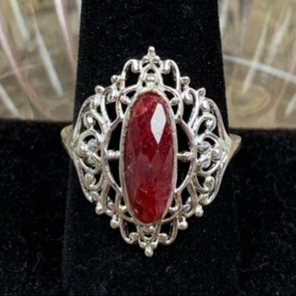 ♥️Genuine Niassa Ruby Ring♥️